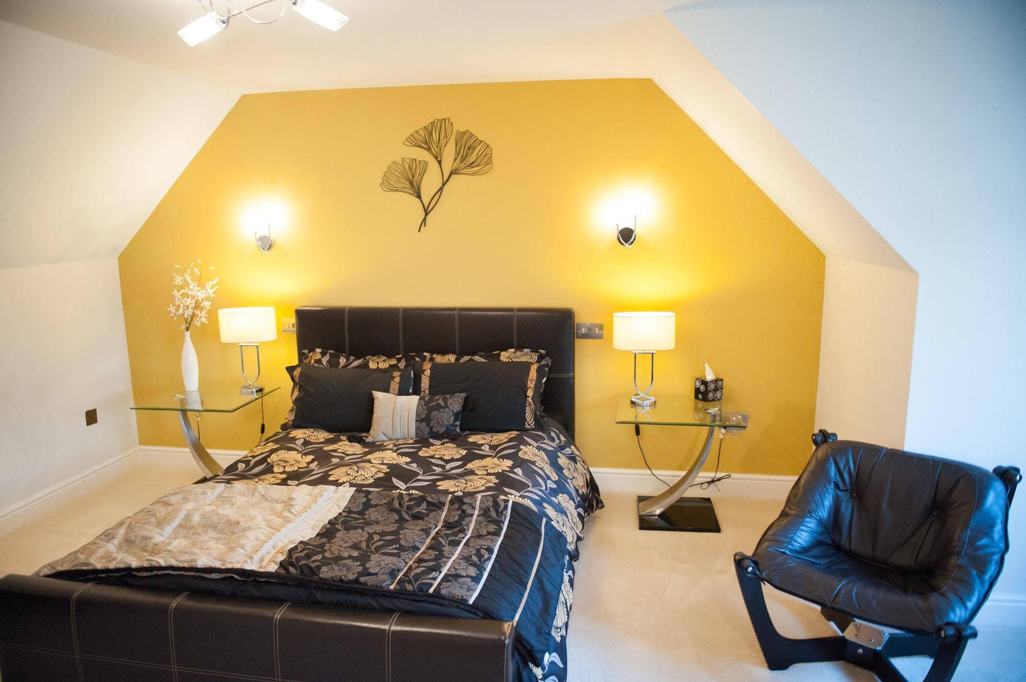 Homelands Apartment Челтнем Екстер'єр фото